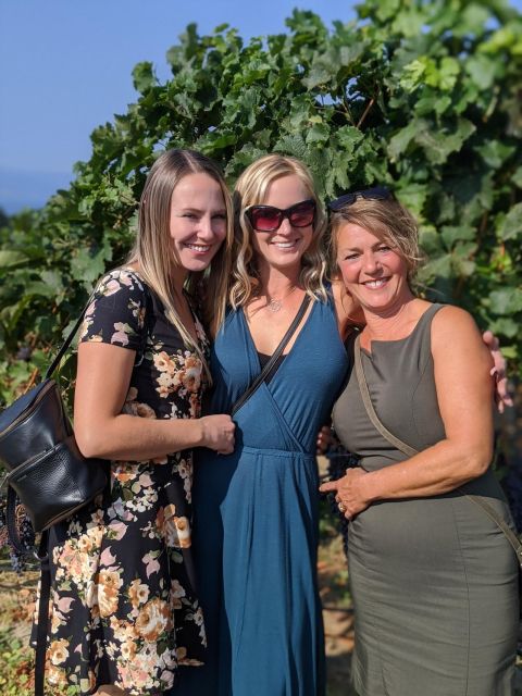 Oliver: Oliver Full Day Guided Wine Tour - Lunch at Miradoro Restaurant