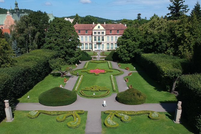 Oliwa Cathedral in Gdansk & Trip to Park - 2h Private Trip by Luxury Car - Pricing