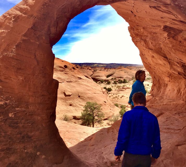 Oljato-Monument Valley: 2.5-hour Mystery Valley Tour - Experience Highlights