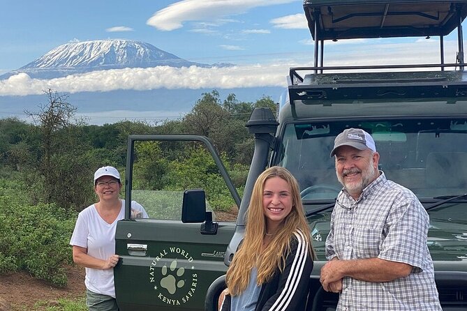 Olpejeta, Lake Naivasha, Masai Mara 5 Days Private Kenya Jeep Tour - Booking and Contact