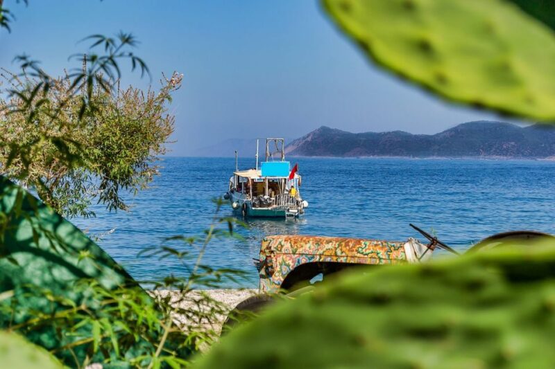 Oludeniz: Butterfly Valley Tour & St. Nicholas Island Cruise - Cruise Experience
