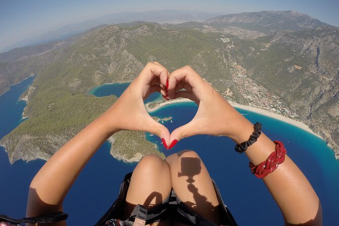 Oludeniz Paragliding Fethiye Turkey, Additional Features - Celebratory Flight Options