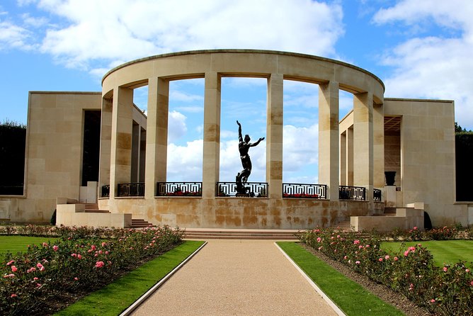 Omaha Beach: Half-Day Private Tour From Caen  - Bayeux - Wartime Storytelling Experience