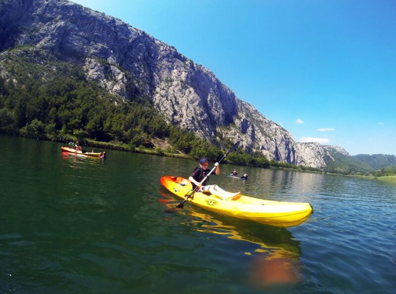 Omiš: Kayaking and Snorkeling Tour - Snorkeling at Shipwreck