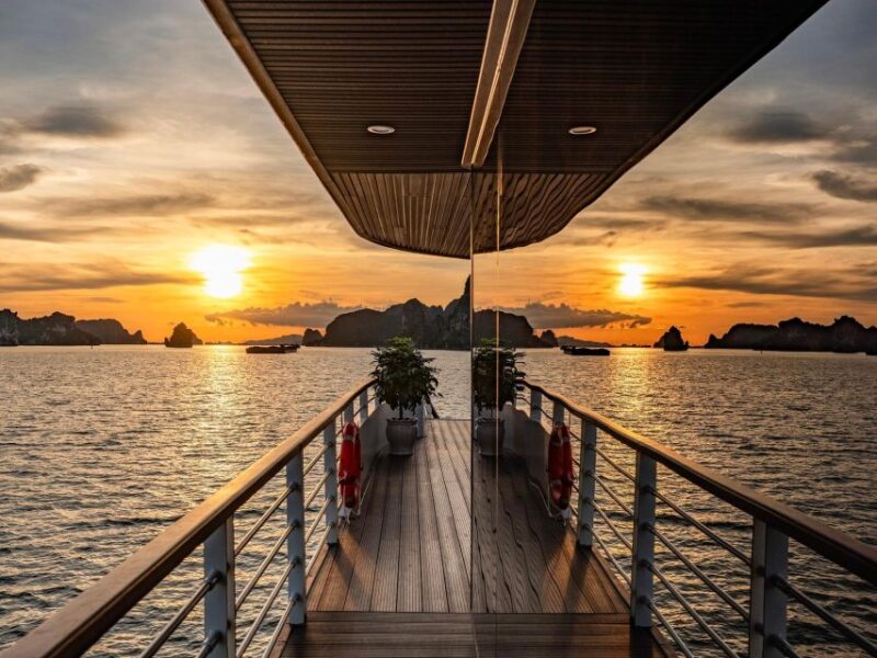 Omkara Halong Indian Cruise - Cruise Details