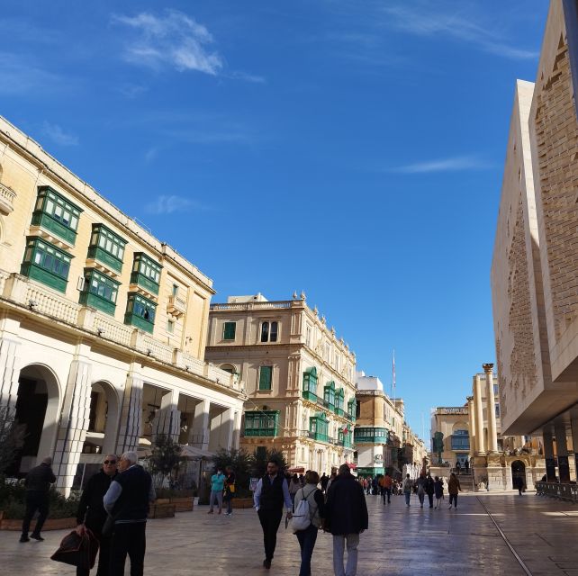 On the Footsteps of the Knights - Valletta and Vittoriosa - Crossing the Grand Harbour