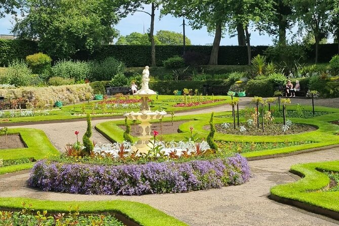 On the Origins of Charles Darwin: A Self-Guided Audio Tour of Shrewsbury - Visiting Darwins Childhood Stomping Grounds