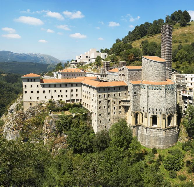 Oñati and Aranzazu Sanctuary Tour From San Sebastian - Key Points