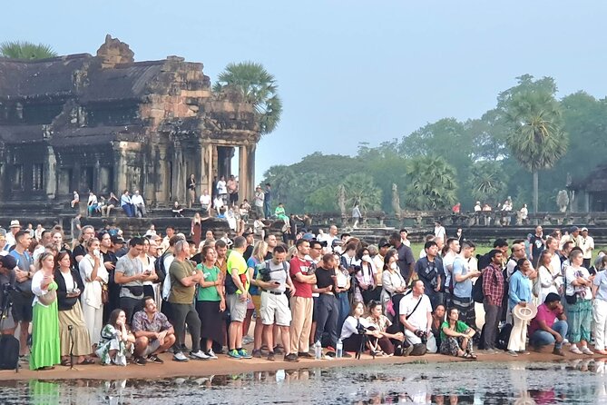 One Day Angkor Wat With Three Major Temples - Flexible Meeting and Pickup Options