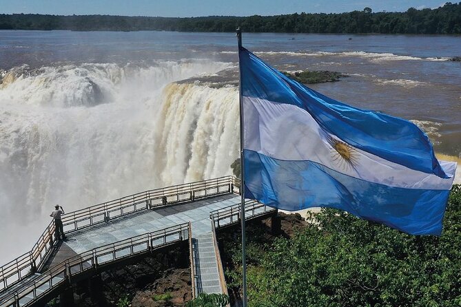 One Day at the Falls Brazil and Argentina Guided With Transfer - Key Points