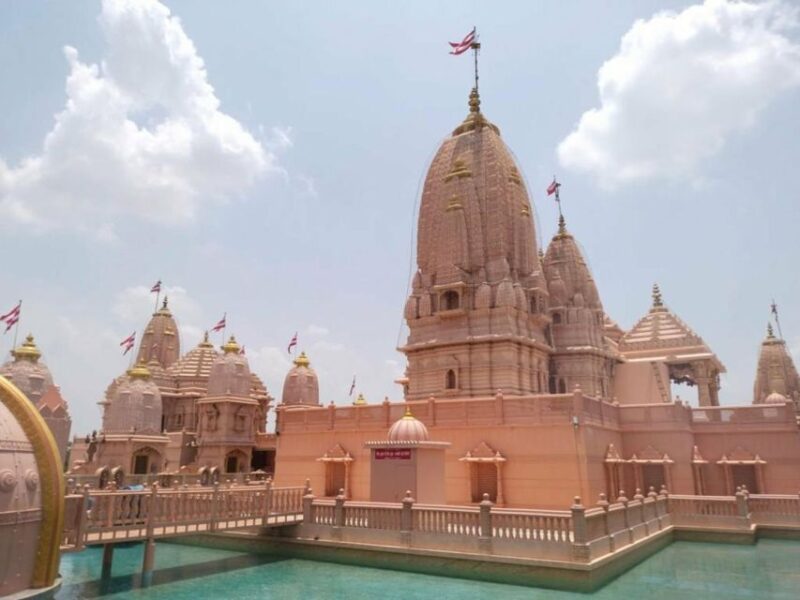 One Day Ayodhya Tour From Varanasi - Transportation and Inclusions