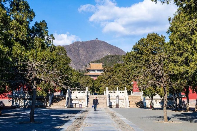 One Day Badaling Great Wall and Dingling Tomb Day Tour - Meeting and Pickup