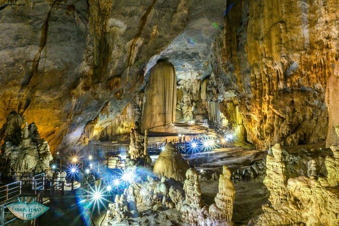 One Day Caving and Trekking Phong Nha - Ke Bang - Dining Experience
