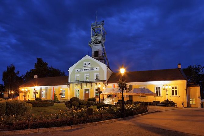 One Day Cracow and Wieliczka Salt Mine Private Tour From Warsaw - Inclusions and Exclusions