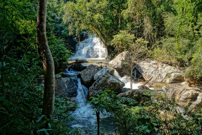 One Day Hiking Tour in Chiang Mai - Health and Accessibility