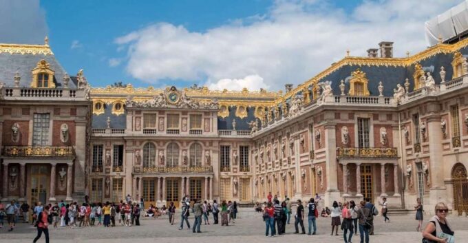 One Day in the Life of Louis XIV (Palace of Versailles) - Splendor of the Gardens