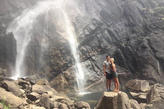 One Day In Yosemite Private Tour:Yosemite Valley, Glacier Point & Giant Sequoias - Meeting and Pickup Locations