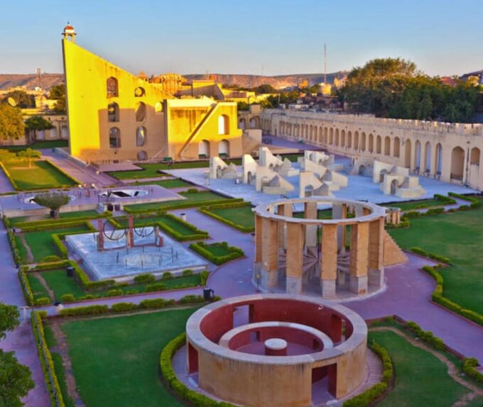 One-Day Jaipur Adventure: Depart From Delhi - Booking and Payment Options