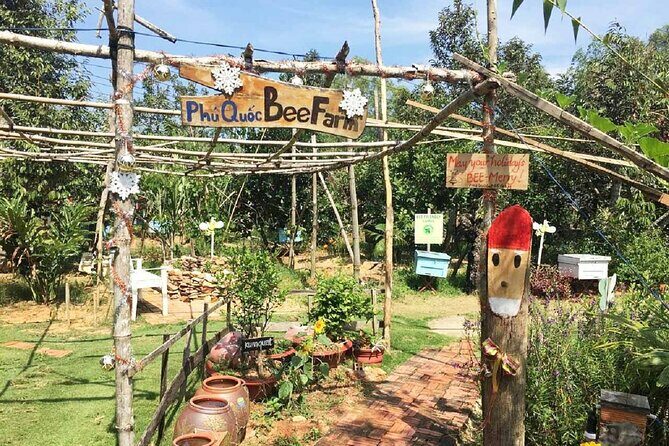 One Day Land Tour Phu Quoc Northern Island and Kayaking - Return and Summary
