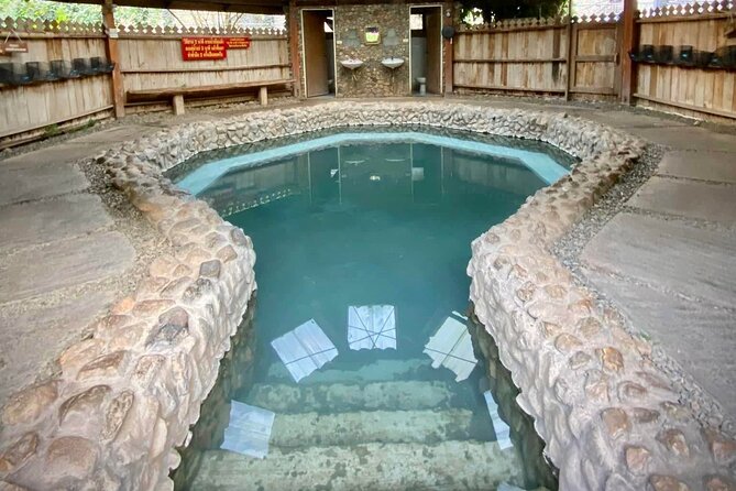 One Day Long Neck Hill Tribe - Waterfall - Hot Spring (Private Tour) - Highlights: Karen Long Neck Hill Tribe