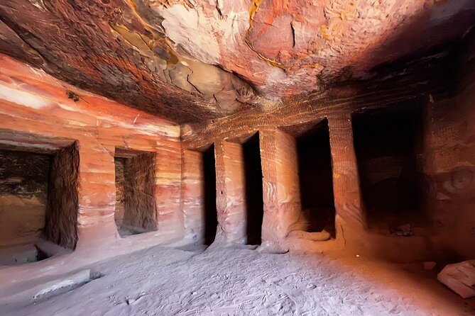 One Day Petra From Aqaba - Guided Tour - Lunch and Beverages