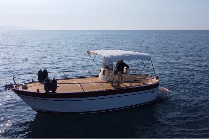 One Day Private Boat Tour in the Cinque Terre - Quick Points