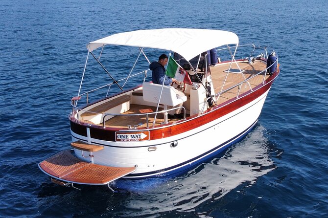 One Day Private Boat Tour in the Cinque Terre - Personalized Service and Expertise