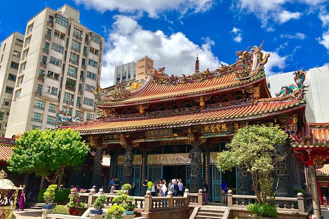 One-Day Private Chartered Car Tour in Taipei: Yehliu, Jiufen, Pingxi, North Coast Popular Attractions With Chartered Car, Professional Chinese/English Driver - Customer Experiences
