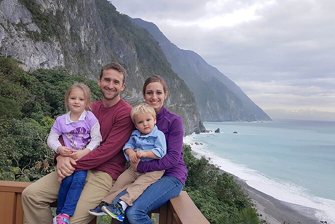 One-Day Private Guided Tour in Taroko Gorge From Hualien - Pickup and Drop-off Locations