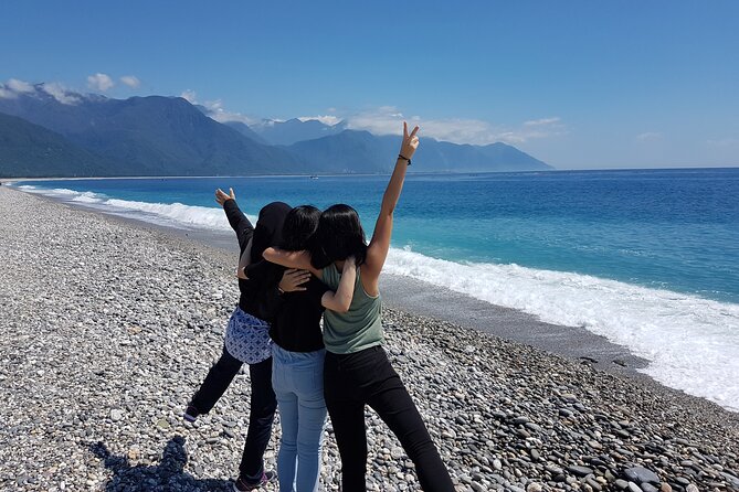 One-Day Private Guided Tour in Taroko Gorge From Hualien - Confirmation and Accessibility