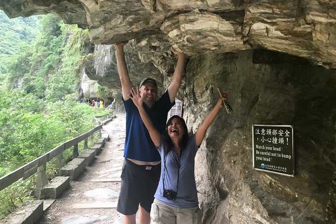 One-Day Private Guided Tour in Taroko Gorge From Hualien - Customizable Itinerary