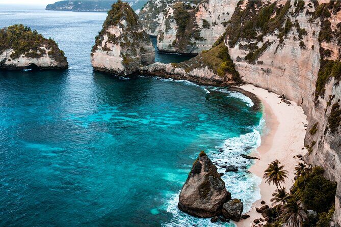 One Day Private Tour East & West Nusa Penida by Penidago - FAQ