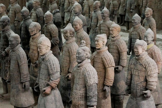 One-Day Private Tour of Xian Terra-Cotta Warriors and City Wall - Tour Overview