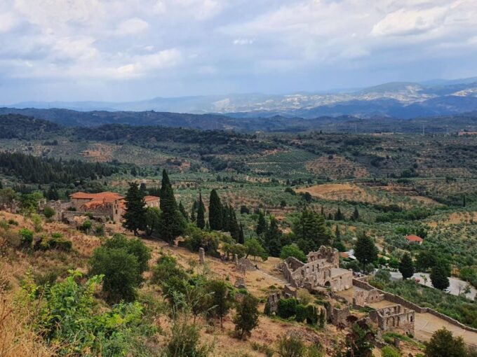 One Day Private Tour to Glory of Ancient Sparta and Mystras - Accessibility
