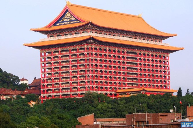 ONE DAY Taipei Metro and Walk Tour (Min. 2 Pax) - Booking Information