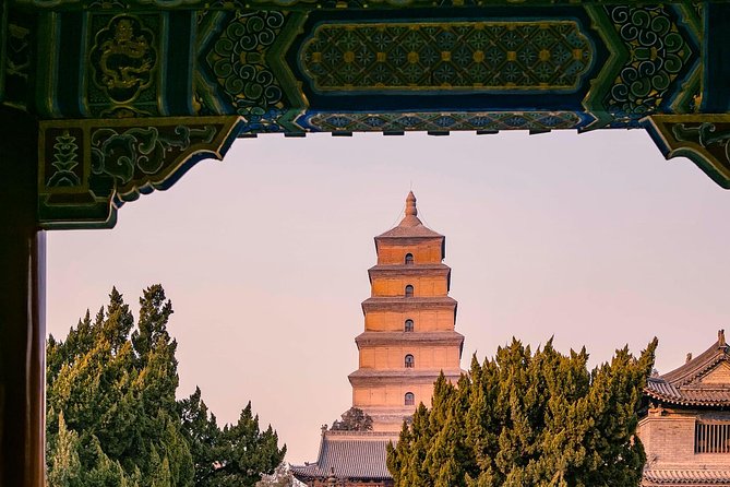 One Day Terracotta Warriors and Big Wild Goose Pagoda Small Group Tour - Authentic Chinese Lunch