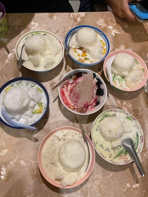 One Day Thai Food Tour With a Local Student - Key Points