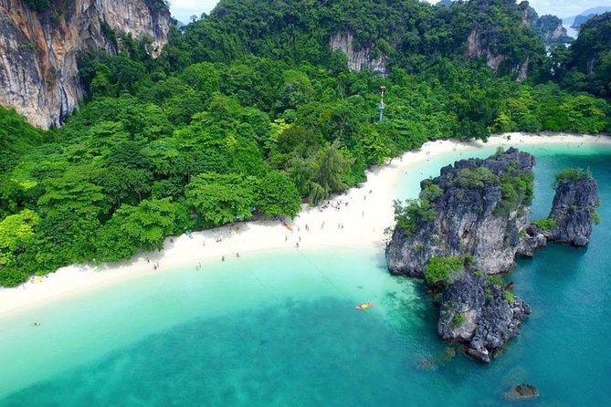 One-Day Tour at Hong Islands by Speedboat From Krabi - Detailed Itinerary