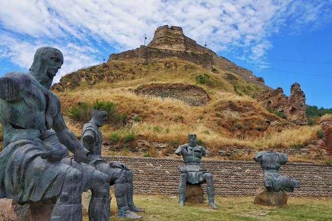 One-Day Tour in Ancient Mtskheta, Gori and Uplistsikhe - Pickup Information