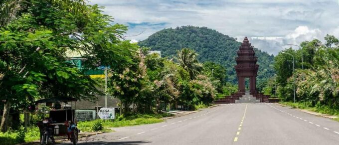 One-Day Tour in Kampot-Kep Including Bokor Nationalpark - La Plantation Restaurant