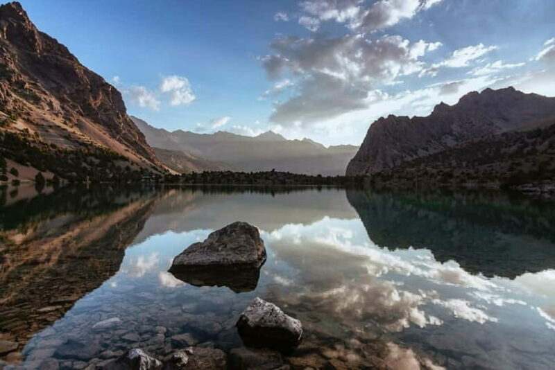 One Day Tour of Seven Lakes in Tajikistan from Samarkand - The Experience and the Guides