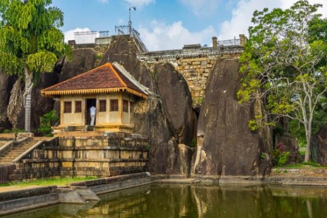 One Day Tour - Sacred City of Anuradhapura & Sacred City of Mihintale. (Sunset) - Pickup Information
