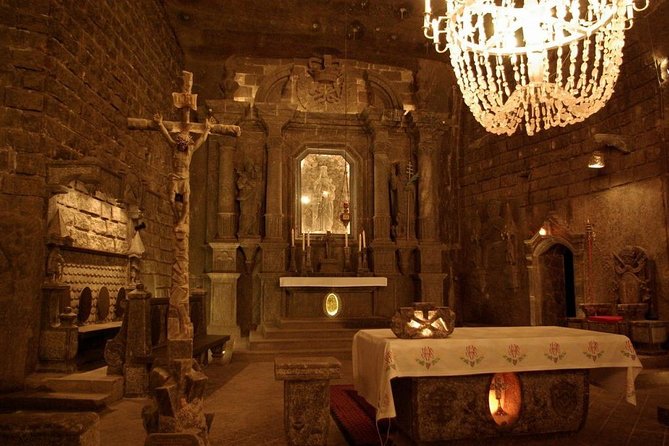 One Day Tour to Auschwitz-Birkenau & Salt Mine From Warsaw With Private Driver - Pickup and Meeting Details