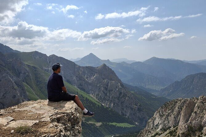 One day Trek in Osh to Sacred Sites and Panoramic Views - Exploring the Sacred Site at the Foot of Mazar Too