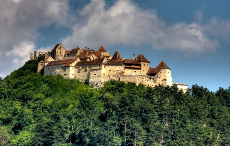 One Day Trip Bear Sanctuary, Dracula Castle, Rasnov Fortress - Itinerary Details