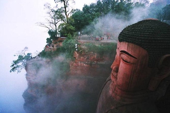 One Day Trip to Chengdu Panda Base and Leshan Buddha Tour - Trip Planning and Booking Considerations
