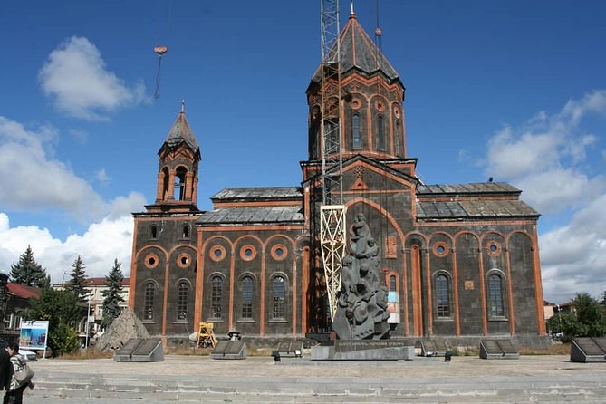 One-Day Trip to the City of Humor Gyumri - Exploring Gyumris Architecture