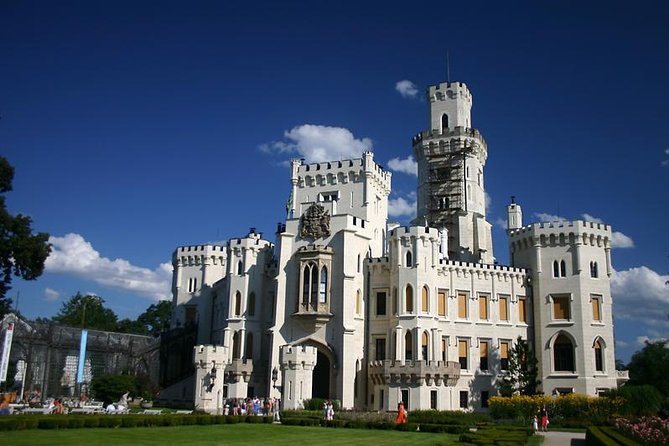 One Day Trips in the Surroundings of Cesky Krumlov - Tour Logistics