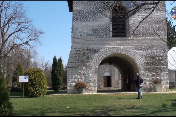 One-Day Vlad the Impaler Royal Court Private Tour From Bucharest - Pricing and Cancellation Policy