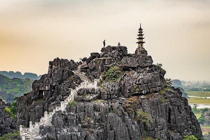 One Day With Hoa Lu Capital, Mua Cave and Trang an Grottoes (Small Group Tour) - Meeting and Pickup